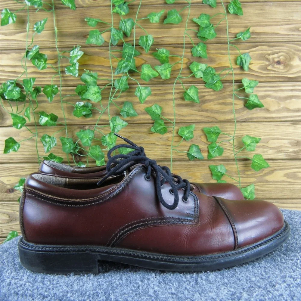 Dockers Men  Derby Oxfords Burgundy Leather Size‎ 12 Medium Gently Used 2025